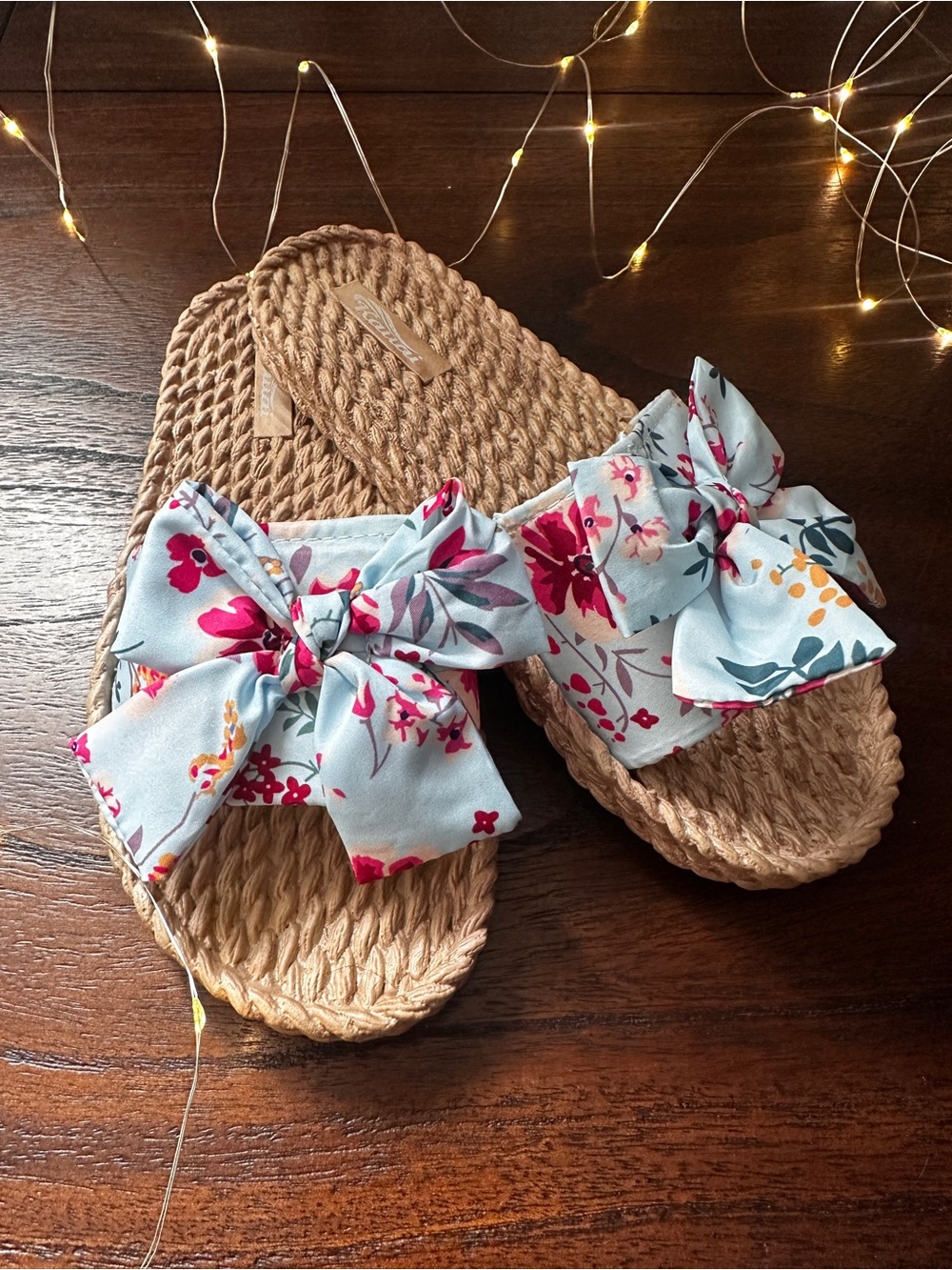 Floral Bow Slide Sandals Womens Size 39 Molded Plastic Footbed Fabric Bow